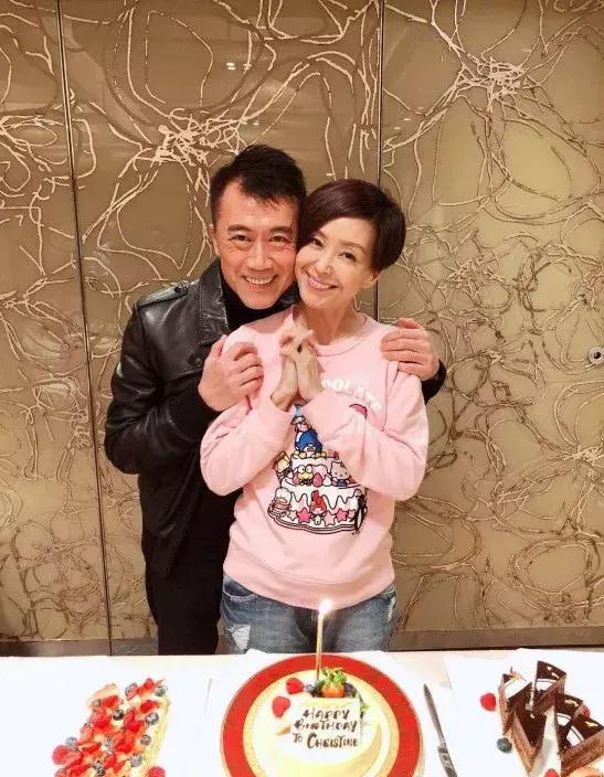 21歲嫁大30歲富豪！婚後13天就守寡「被婆家扣克夫駡名」　用10年逼她「交出6億遺產」