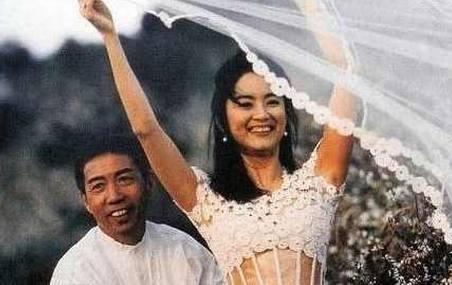 名門千金！捨身嫁秦漢「陪做糟糠妻」　卻被林青霞奪夫「她立下毒誓報復」令對方感情無法善終