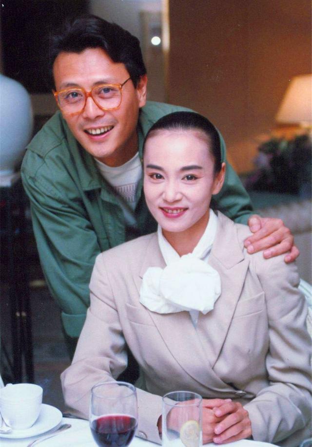 被時代拋棄！62歲劉雪華「不會用手機」電視只會開關　曝人生「最大遺憾」：老來很吃力
