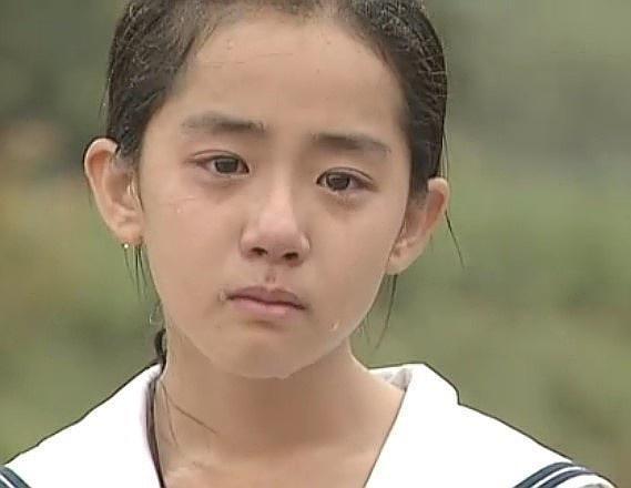 13歲演宋慧喬童年走紅！「成國民妹妹」被禁止整容　慘遭戀情背叛「後歷經4次手術」險些截肢