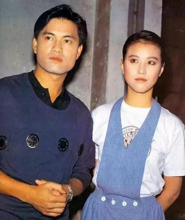 最美周芷若！曾患病「被男友拒婚」分手　為小7歲男友定居內地「55歲情感感悟」逼哭無數女人