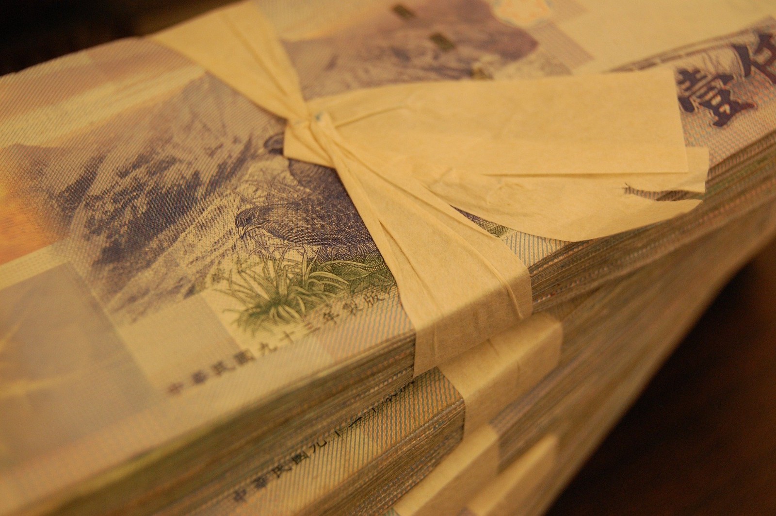 遇到好心人！男子清理叔叔遺物「誤扔86萬現金」　回收站老闆「神救援不求回報」網讚翻