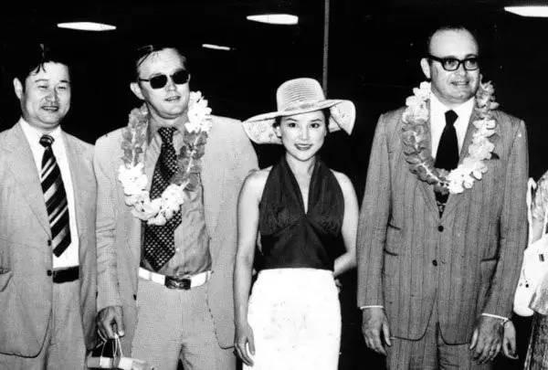 忍丈夫外遇30年！和小三同住「不敢反抗」　為守住婚姻毀容「71歲為自己活」終找回事業