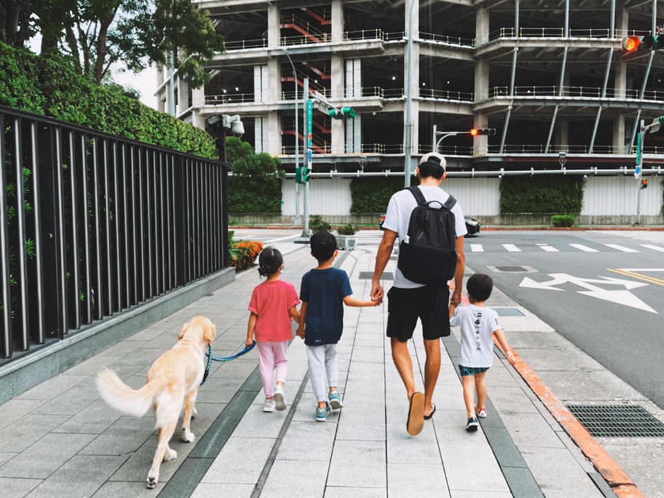 兒子塗鴉亂畫「隋棠放任教育觀」再次被讚爆！甜揭Max「背後用心良苦」私下超寵妹：小暖男認證