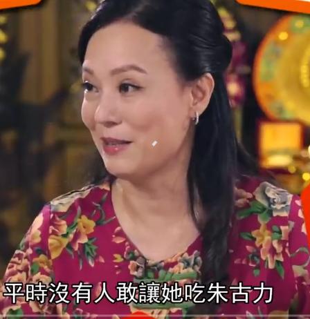 傳奇小三！讓原配心甘情願「主動讓位」　32歲「自學法律開保險公司」55歲再嫁賭王家族