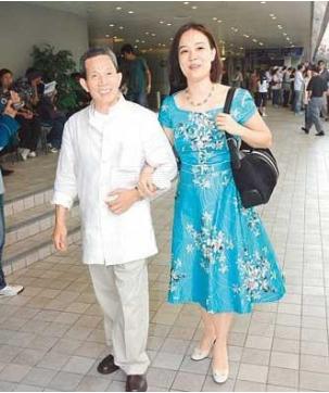 傳奇小三！讓原配心甘情願「主動讓位」　32歲「自學法律開保險公司」55歲再嫁賭王家族