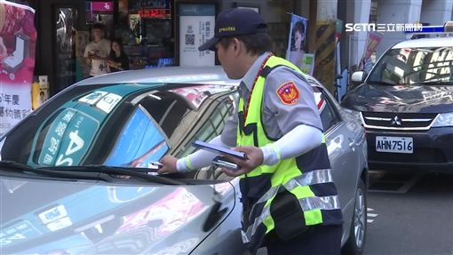 收鬼畫符罰單！車主哭笑不得「10幾個人看嘸」想申訴都難　網友神解答「警局歹勢回應了」