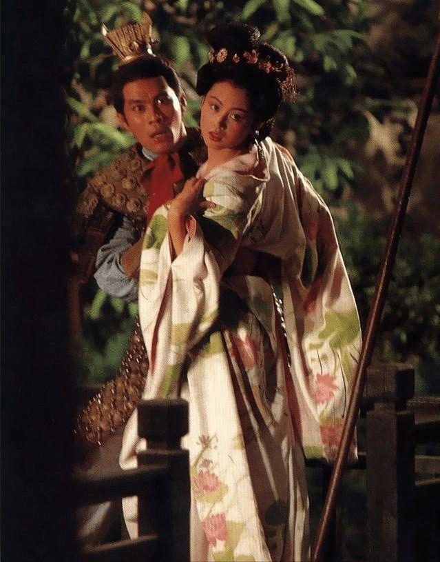 被一碗紅燒肉追到手！「嫁大16歲3婚」導演陳凱歌　為愛犧牲25年「第一美人變大媽」卻最幸福