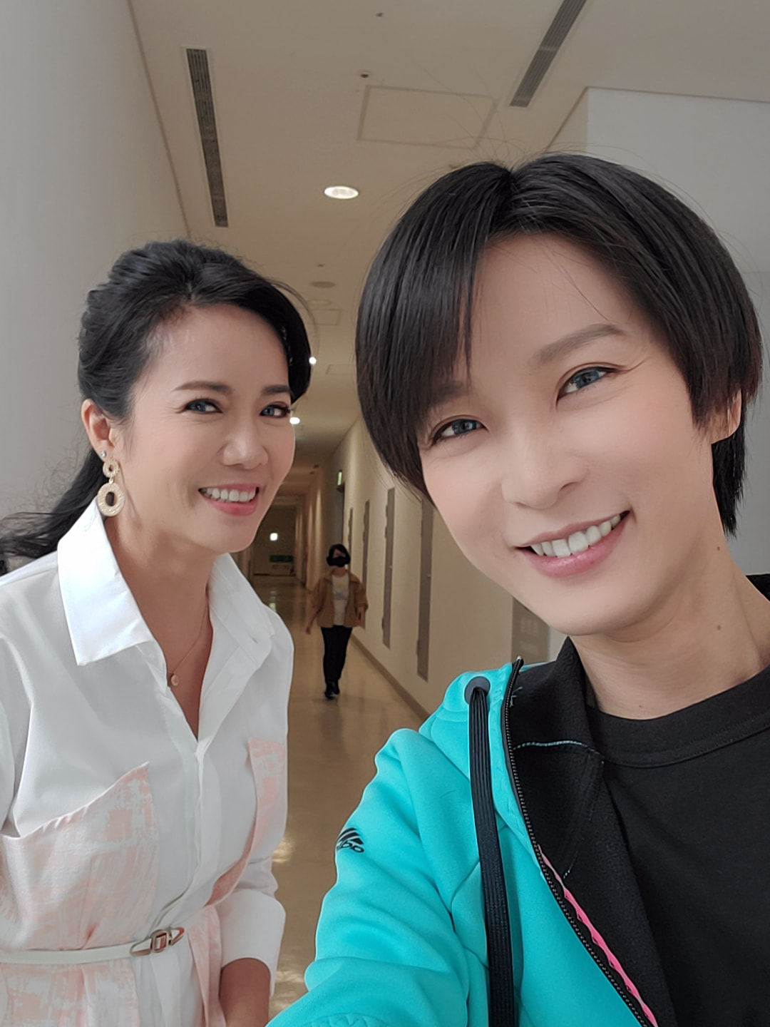 陳仙梅不顧母反對「棄豪門嫁攝影師」　結婚7年被尪「當公主捧在手心疼」暖舉惹哭眾人