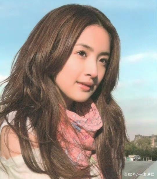 為求子一路艱辛！38歲林依晨「婚後6年終產女」　生產方式「超有勇氣」鄭元暢喜當乾爹