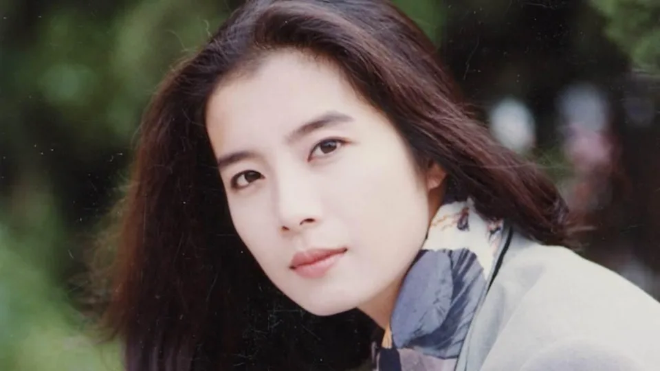 被評最耐看瓊女郎！清純女星「演哭戲引不捨」當紅卻人間蒸發　消失15年遠走加拿大「近況讓人稱羨」