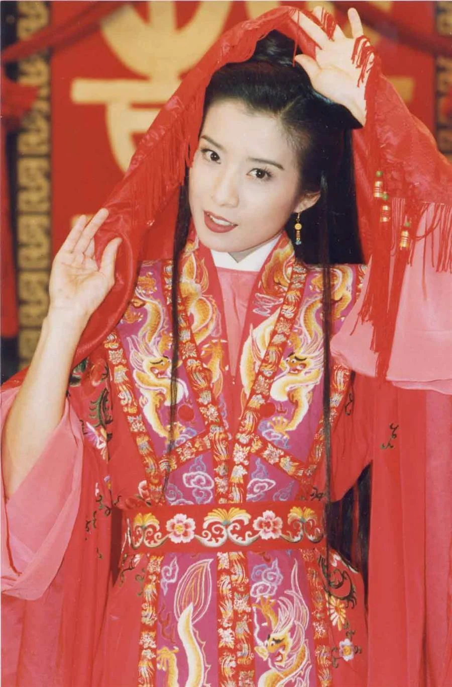 被評最耐看瓊女郎！清純女星「演哭戲引不捨」當紅卻人間蒸發　消失15年遠走加拿大「近況讓人稱羨」