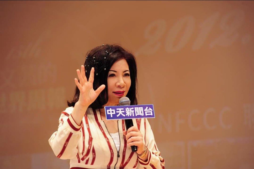 驚傳在家昏迷！陳文茜認了「被愛犬8分鐘救命」：沒想過是牠　醫師認證「關鍵1動作保命」