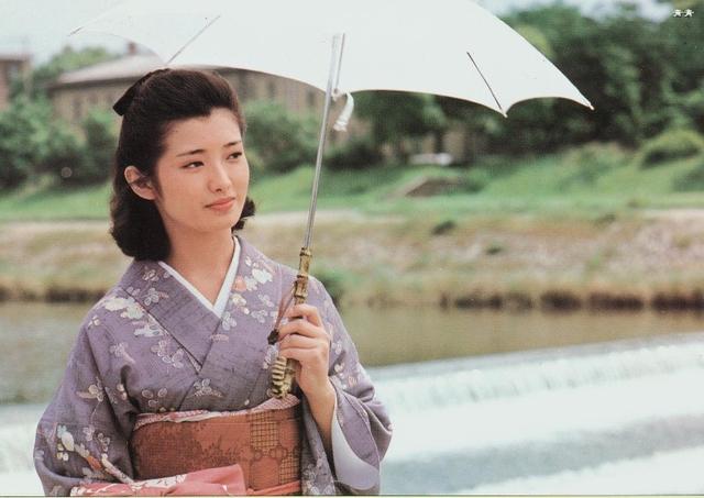 嫁對人了！三浦友和婚後對山口百惠「許下3個諾言」　41年相愛相守「從不吵架」
