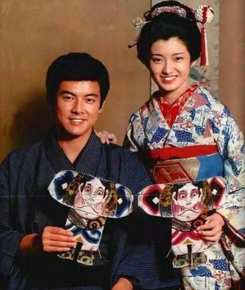 嫁對人了！三浦友和婚後對山口百惠「許下3個諾言」　41年相愛相守「從不吵架」