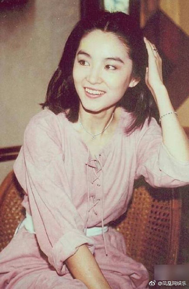 奉母命尋親姊36年！林青霞「重逢承諾照顧後半生」卻遭拒　「深刻回話感動全網」：已看透人生
