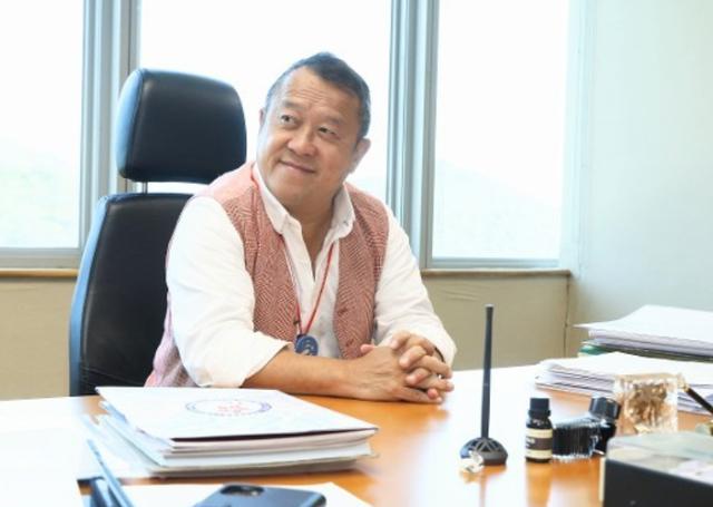 不給4子女留一分！曾志偉稱「將會花光自己億萬身家」　68歲開啟「第二人生」不服老