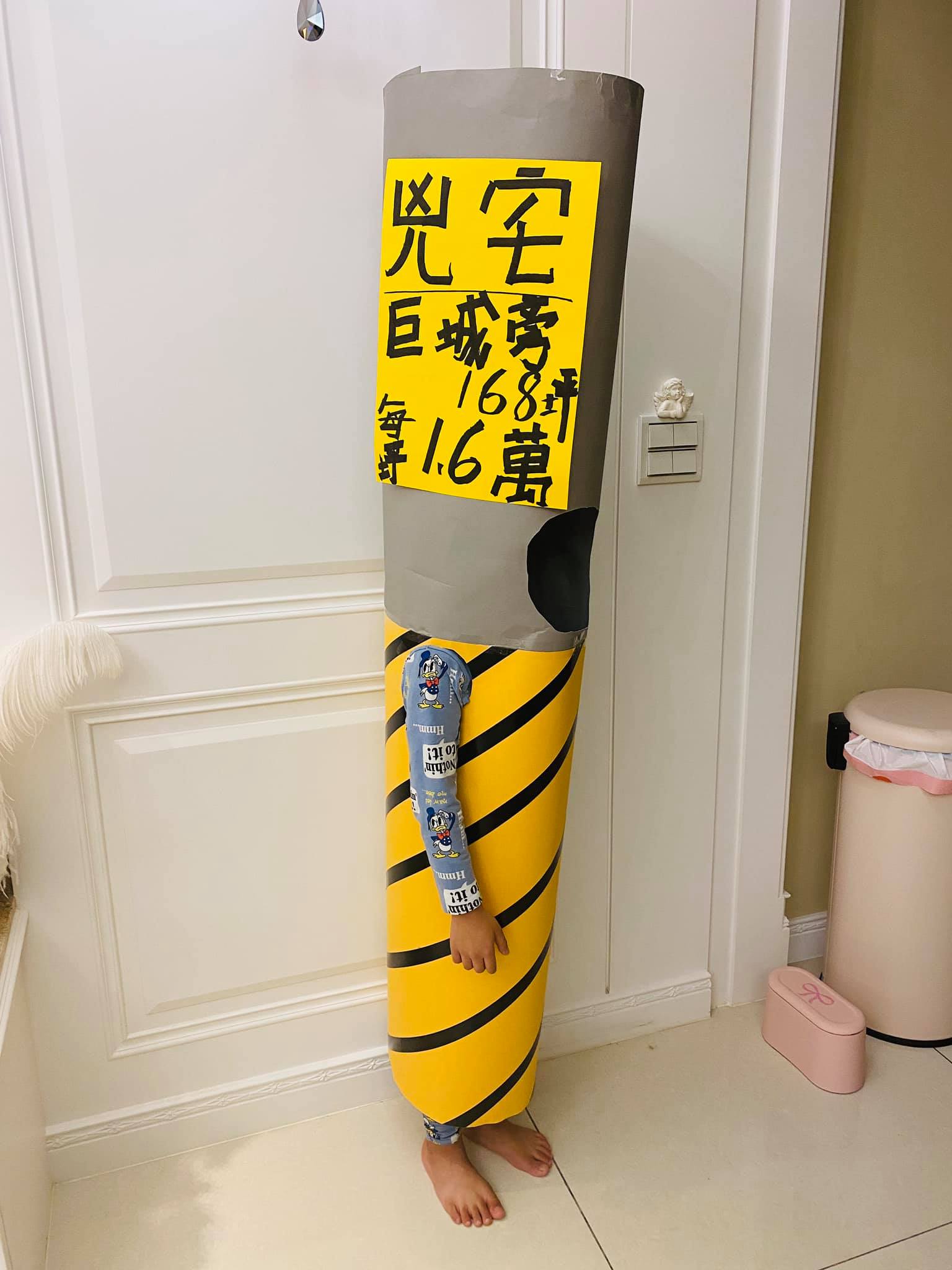 超Local萬聖裝扮!神手媽媽「把女兒變胖胖瓦斯罐」 轉過身「超爆笑紅字警語」網笑翻:媽媽辛苦了
