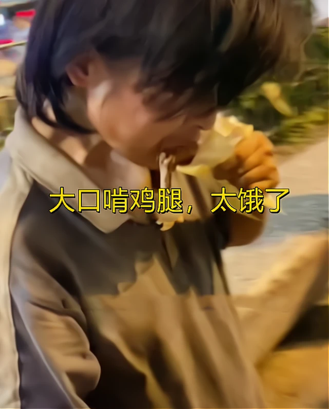 被情字害到！中年女「街頭流浪10多年」總是穿破舊衣服　知情人曝「她曾經是女強人」內幕令人心疼