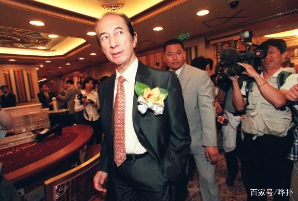 28歲嫁大39歲千億富豪！「8年連生5胎」不坐月子　拒每天10萬零花錢「最終爭到百億家產」