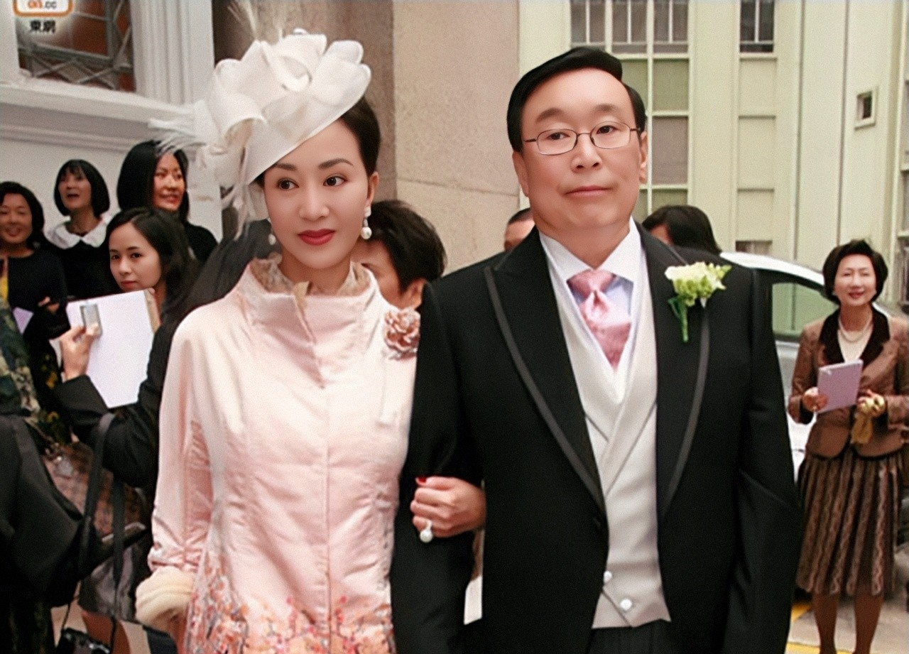 史上最強原配！母親指引「嫁入豪門」　40年鬥倒3位情婦「保住70億家產」75歲安享晚年