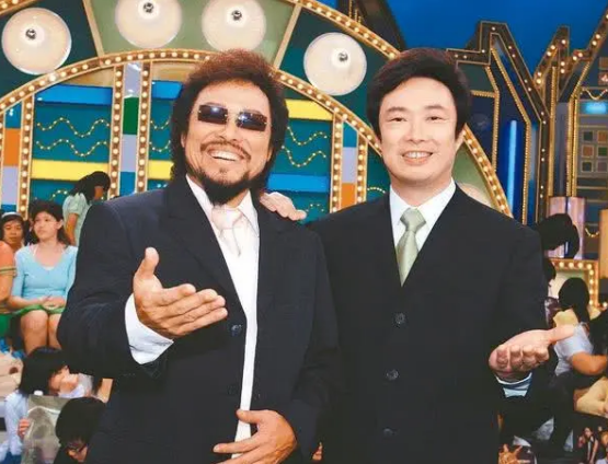 天天看佛也無聊！她豔星出道「39歲剃度出家」　如今「揮金如土欠債千萬」信徒卻暴增