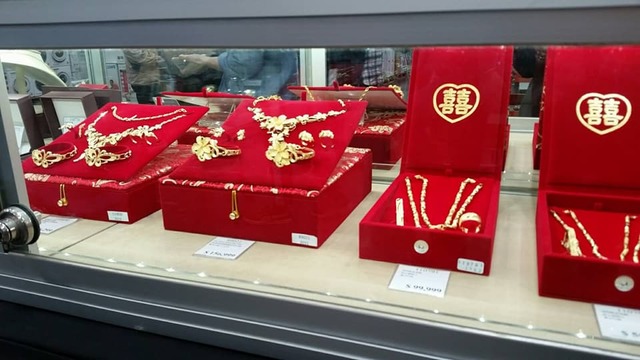 結婚買好市多金飾！婚禮一結束「她立刻跑去退貨」爽戴免錢　網傻眼「一堆人這樣搞」好市多經理回應了