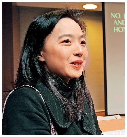 妹妹「嫁大29歲」千億富豪！她也跟著走大運　每年「拿妹夫120萬工資」成人生贏家