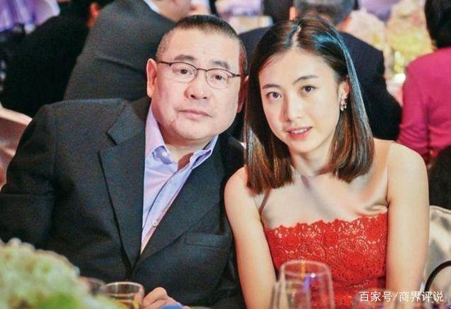 妹妹「嫁大29歲」千億富豪！她也跟著走大運　每年「拿妹夫120萬工資」成人生贏家