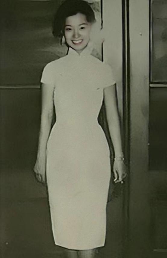 她是瓊瑤閨蜜！與原配共侍一夫45年「為其絕育養孩子」　72歲病房轉正：她幸福嗎？