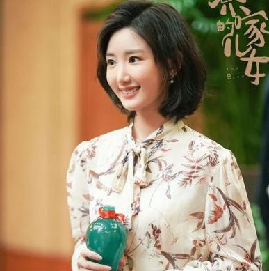 出生被父親丟垃圾桶！媽媽撿回辛苦養大　成名後父親忙現身「開口要5000萬贍養費」