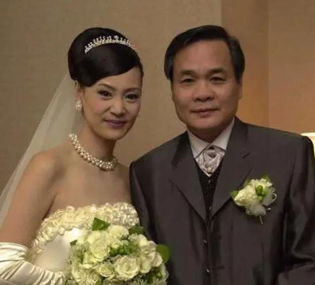 想去抱抱她！劉雪華年過一甲子曝「最大遺憾是無兒女」　獨居上海10年「最怕獨自住院」身邊無人陪