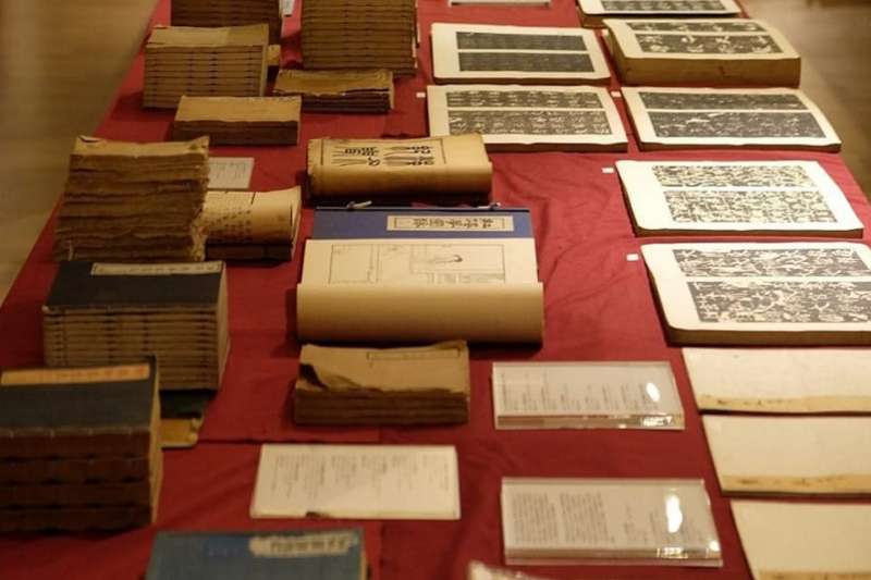 阿嬤衣櫃挖出泛黃文件！他驚「保存超過123年」：還有價值嗎　網傻住「根本地產大亨」：搞不好能買下澎湖
