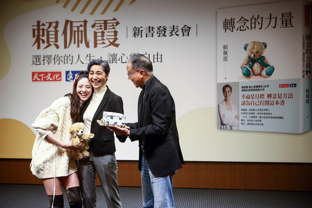 怎麼對待媳婦？賴佩霞認了「從沒有期待隋棠」　曝「私下婆媳相處」 忍不住哭了：是真的苦