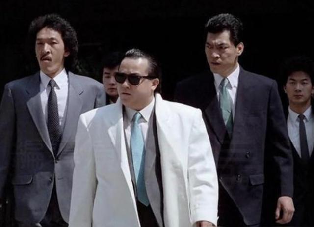 惡人專業戶！從月薪60到一天50萬「一生重情重義」　為保護兄弟鋃鐺入獄「卻唯獨痛恨周星馳」
