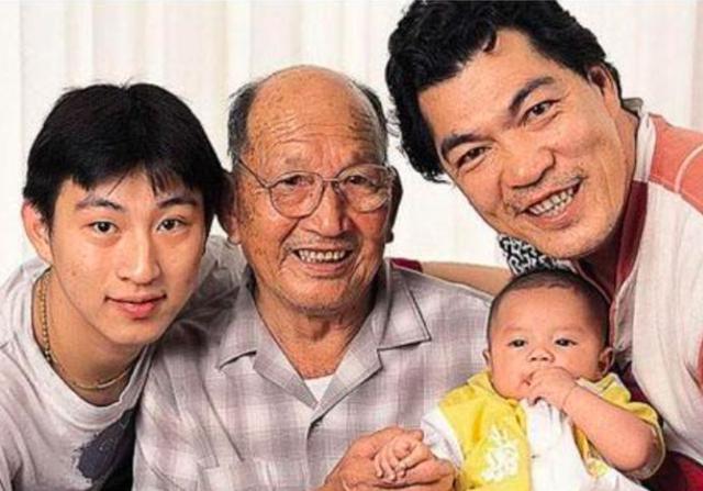 惡人專業戶！從月薪60到一天50萬「一生重情重義」　為保護兄弟鋃鐺入獄「卻唯獨痛恨周星馳」