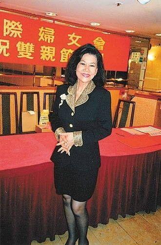 陪丈夫白手起家賺百億！還幫忙說服婆婆「同意丈夫娶二太跟三太」　晚年成功獨攬「百億財產」