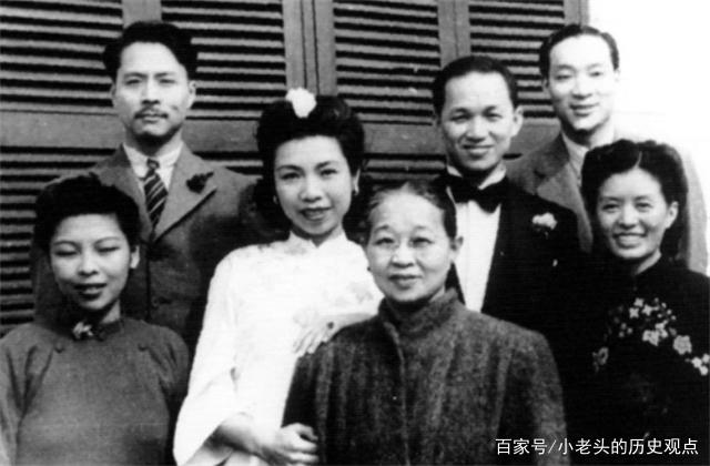 不顧世俗！他80歲毅然「二娶小12歲妻子」相伴12年　臨終卻再三叮囑：要與原配合葬