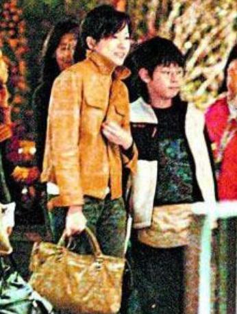 與妻子約定不要孩子！卻轉身與情人生子「留數億財產」　原配含淚「剃度出家」選擇成全