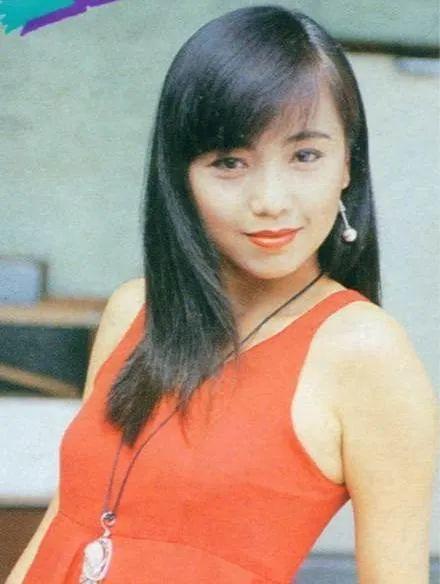 18歲時大佬為她下跪！30歲因錯愛「被全港雪封」　40歲一夜破產「43歲成功翻身」：一個人也很好