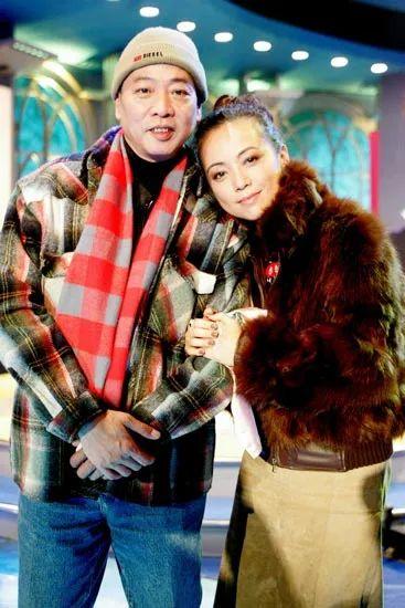 18歲時大佬為她下跪！30歲因錯愛「被全港雪封」　40歲一夜破產「43歲成功翻身」：一個人也很好