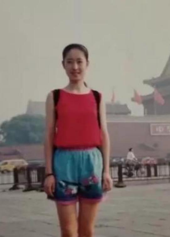 嫁豪門獨守空房7年！離婚後44歲爆紅　  談到前夫「淚流不止」：買個冰激凌都要向他借錢