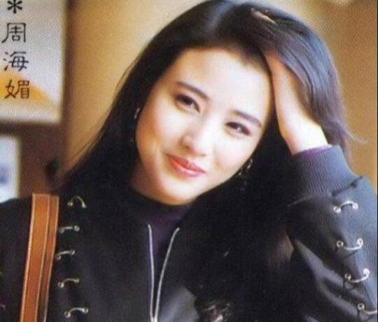 她曾被稱「全港情人」！在日本拍大尺度寫真　卻因「不伺候公公被離婚」53歲仍單身