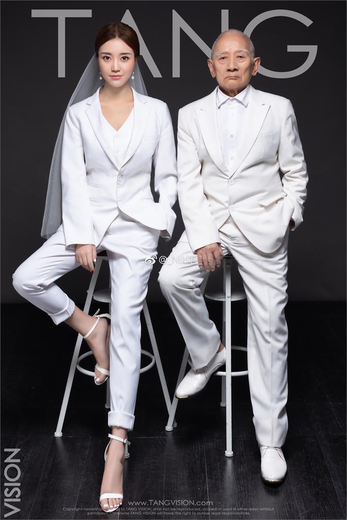 網上瘋傳「73歲富翁砸千萬娶29歲正妹」婚紗照！　本尊被搜出「揭催淚婚紗內幕」網淚讚：好棒的女孩❤
