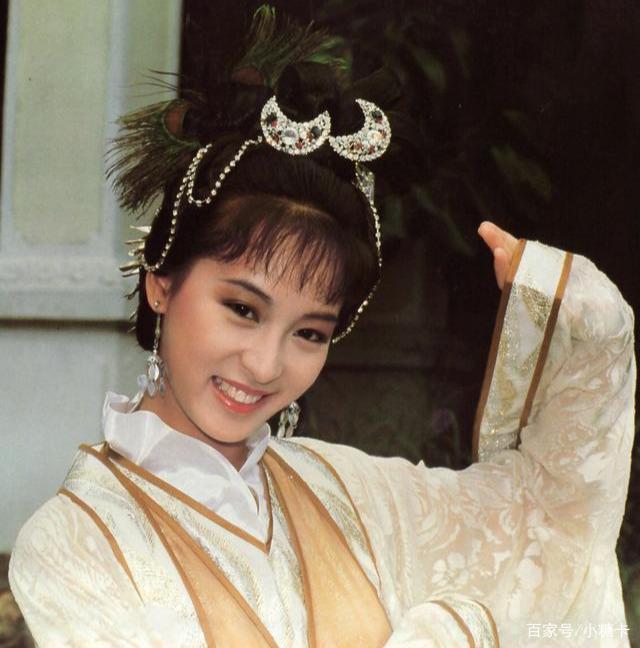 梁朝偉初戀！和豪門老公離婚後「為兒退圈單身不再婚」　花10年把兒子「培養成游泳健將」