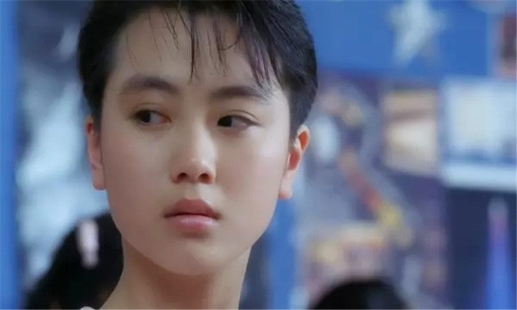 小三扶正夢碎！她當年「靠美貌征服了7個男人」　退出演藝圈「一生未婚無子」靠修佛度餘生