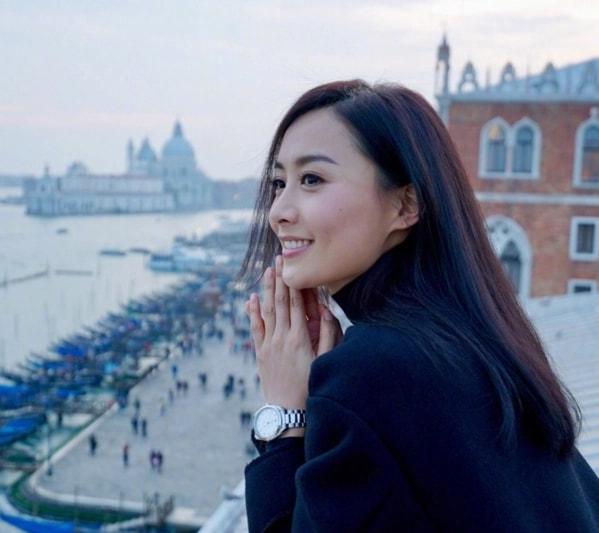 黑馬視后！曾一夜失去婚姻事業「被稱13億豪門棄婦」　二婚嫁哈佛學霸生女「活出自我」