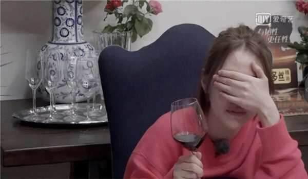 生3女被看低！當酒家女「養活7個小姑」替出軌丈夫還債800萬　大S親媽才是真豪橫