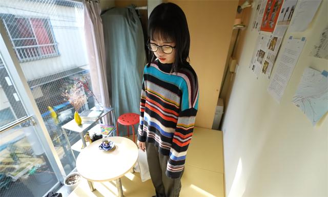 窄房很難住？日本女孩「住進2坪迷你蝸居」生活起居面面俱到　加碼曝「隔壁樓梯間是套房」讓人嘖嘖稱奇