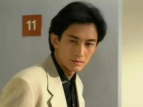 模範前夫！被前妻敗光5億家產「離婚後仍每月承擔生活費」　務求「令女兒開心」愛不缺席